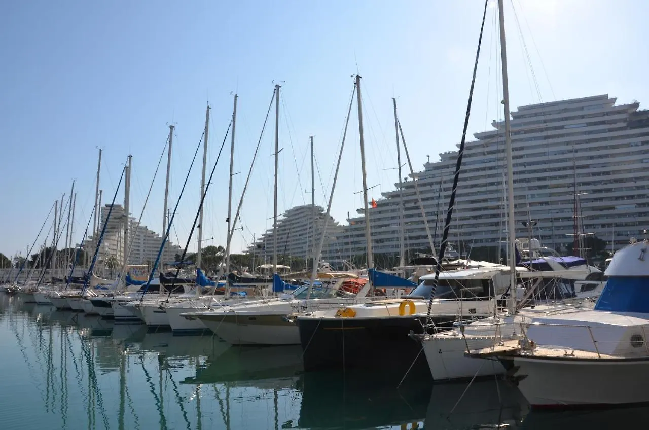 Lovely Apartment In Marina Baie Des Anges- Baronnet - Sew View, Free Parking Spaces On Site, Restaurants, Beach, Supermarket Villeneuve-Loubet Francia