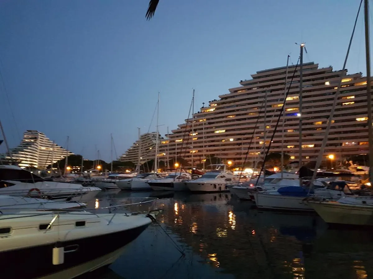 Lovely Apartment In Marina Baie Des Anges- Baronnet - Sew View, Free Parking Spaces On Site, Restaurants, Beach, Supermarket Villeneuve-Loubet 0*,  Francia