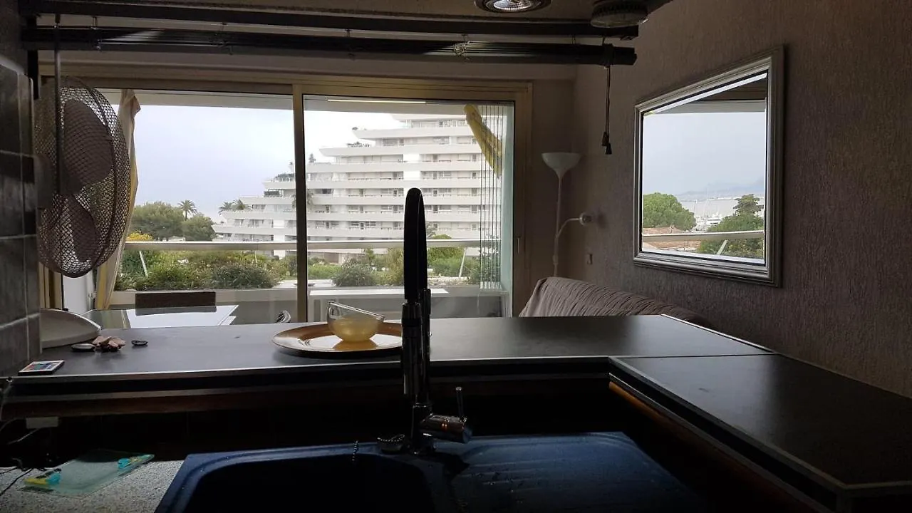Lovely Apartment In Marina Baie Des Anges- Baronnet - Sew View, Free Parking Spaces On Site, Restaurants, Beach, Supermarket Villeneuve-Loubet Francia