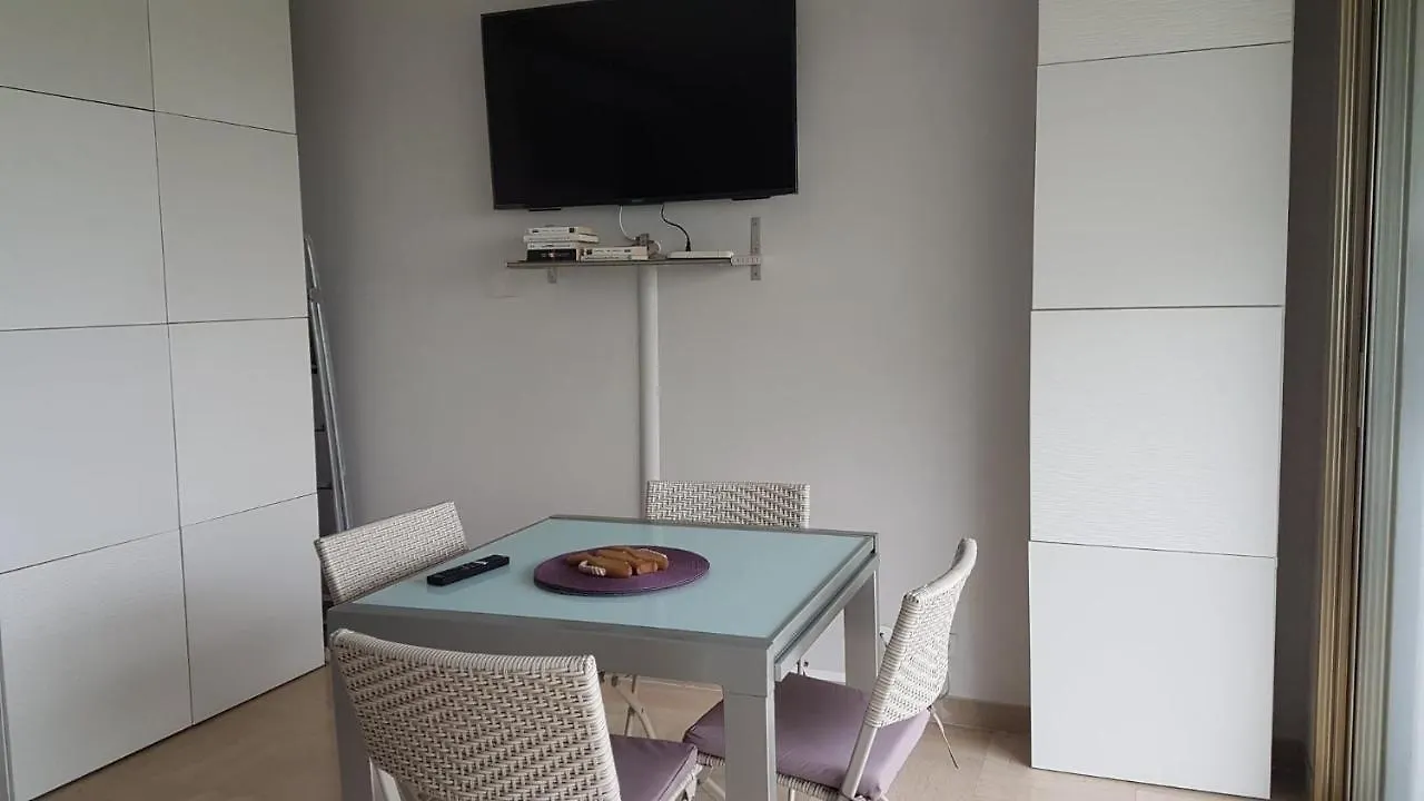 Lovely Apartment In Marina Baie Des Anges- Baronnet - Sew View, Free Parking Spaces On Site, Restaurants, Beach, Supermarket Villeneuve-Loubet